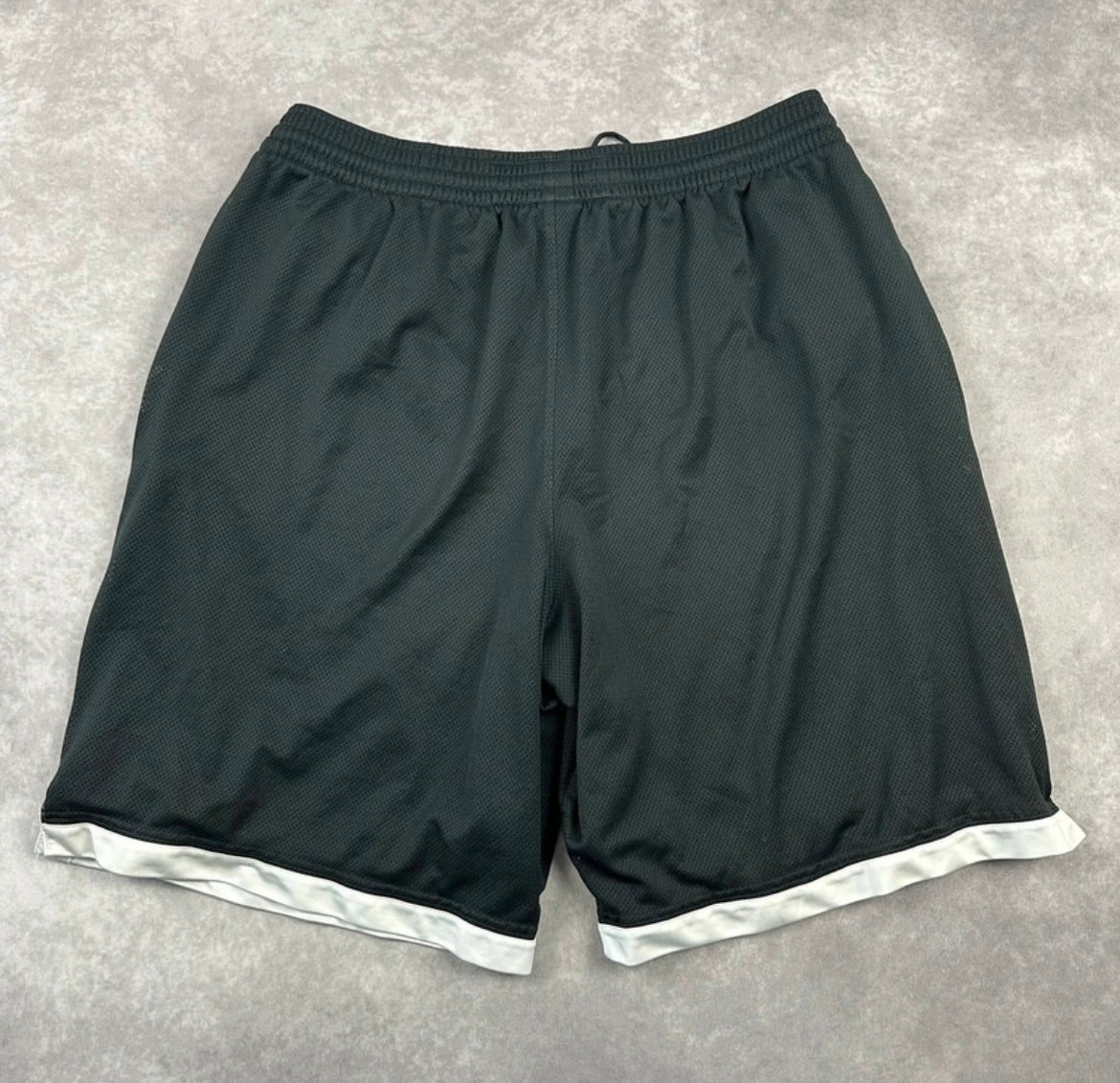 Nike Shorts (XL)