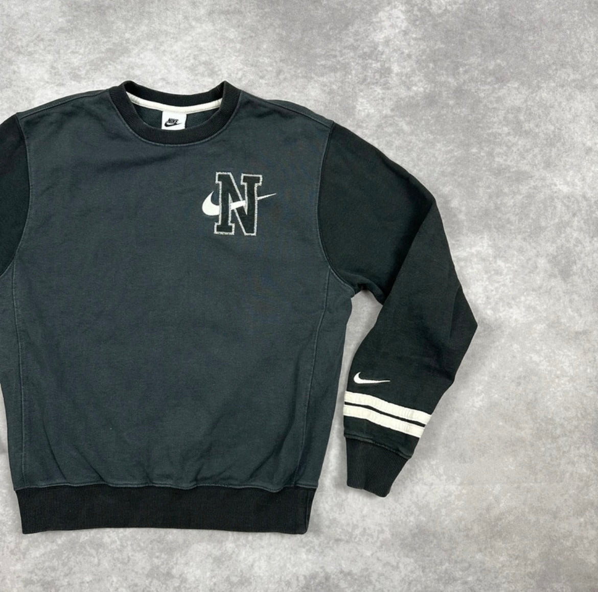 Nike Sweater (S)