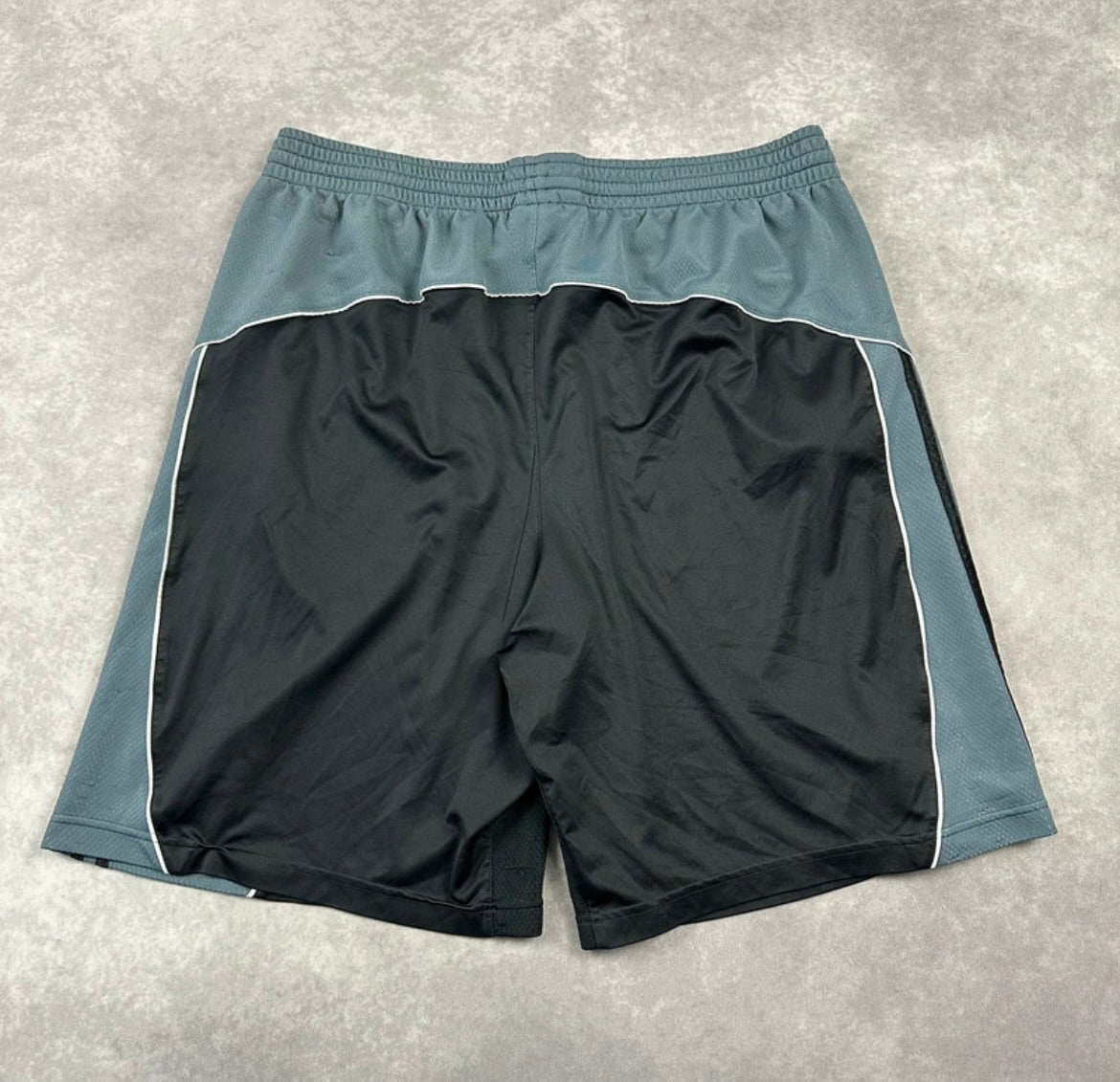 Adidas Shorts (XL)