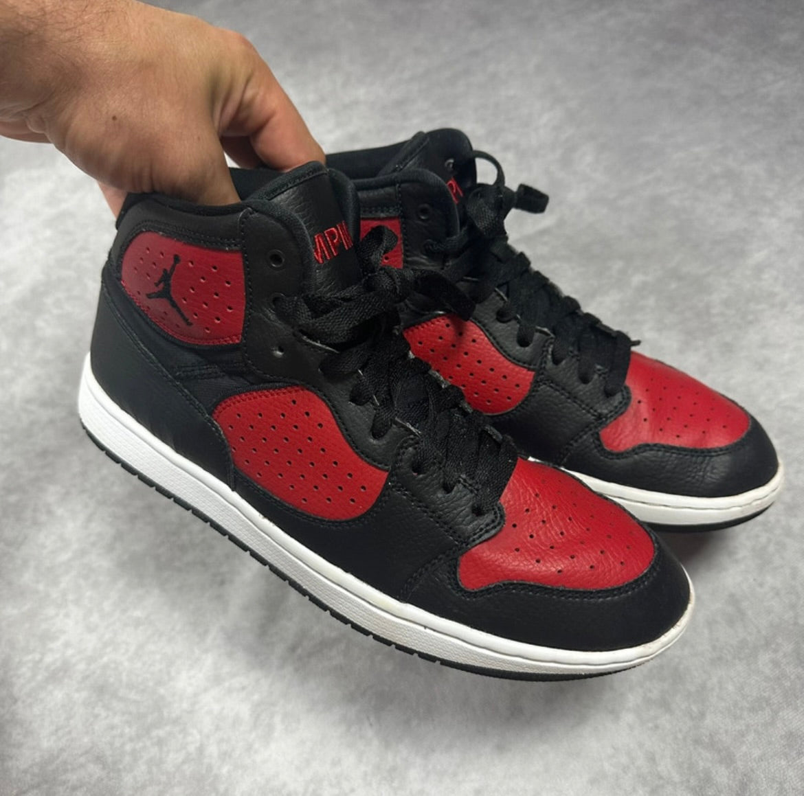Nike Air Jordan 1 Mid (42,5)