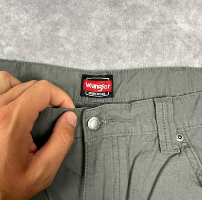 Wrangler Shorts (W38)