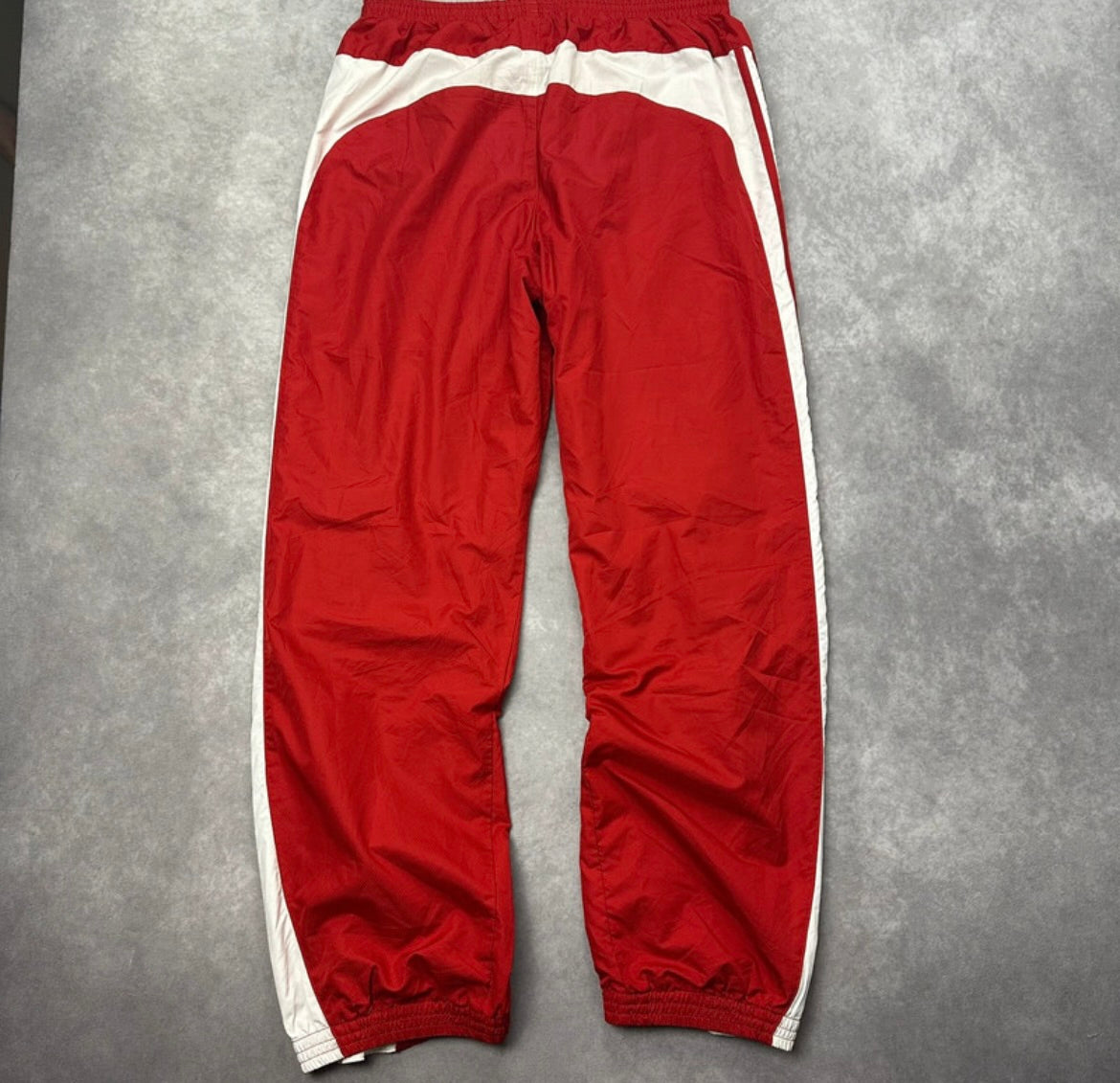 Adiddas Trackpants (M)