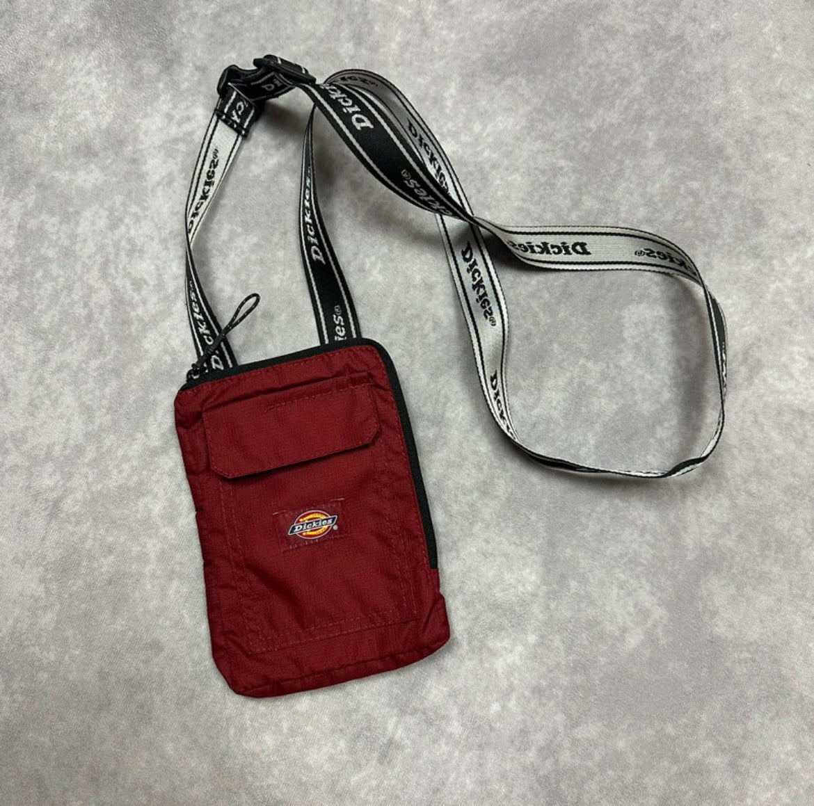 Dickies Umhängetasche