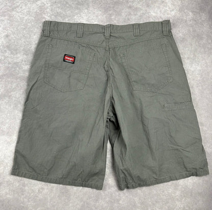 Wrangler Shorts (W38)