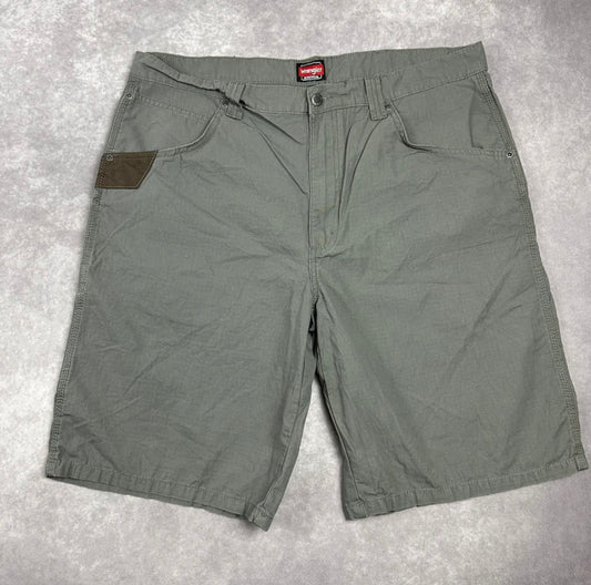 Wrangler Shorts (W38)