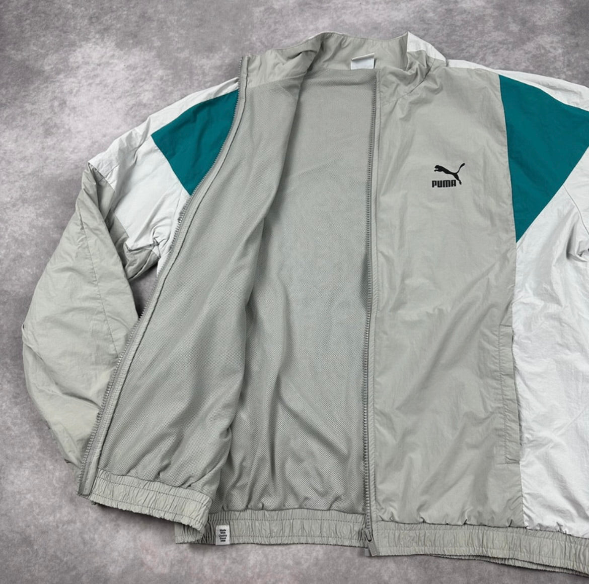Puma Trackjacke (M)