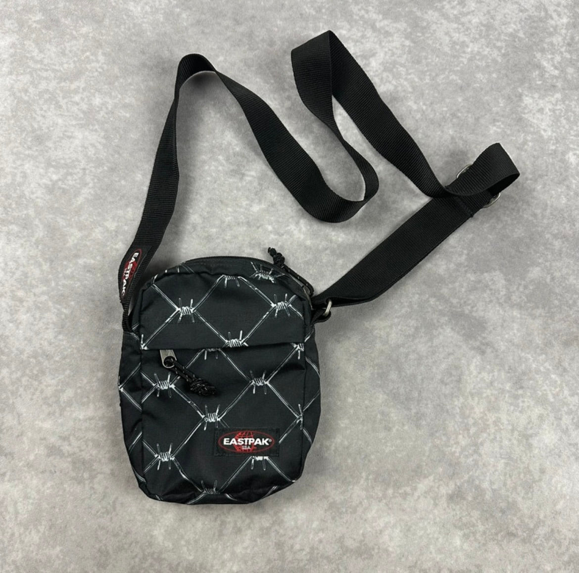 Eastpak Umhängetasche