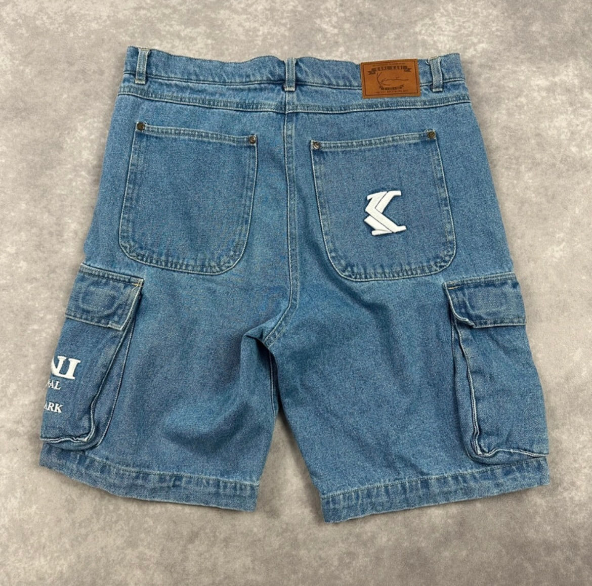 Karl Kani Shorts (M)
