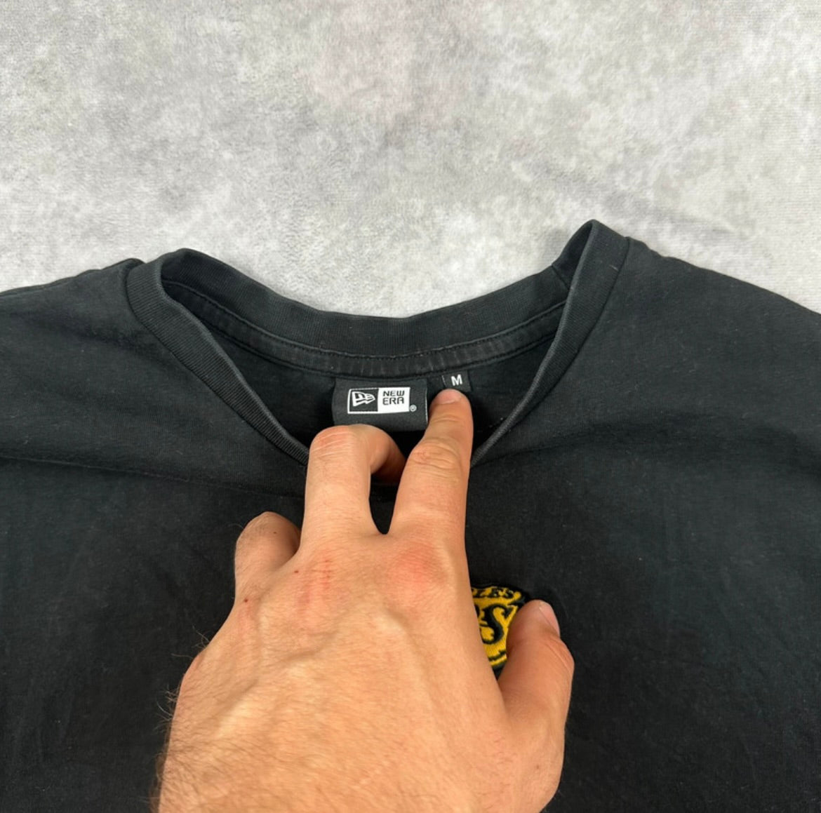 New Era Lakers Tshirt (M)