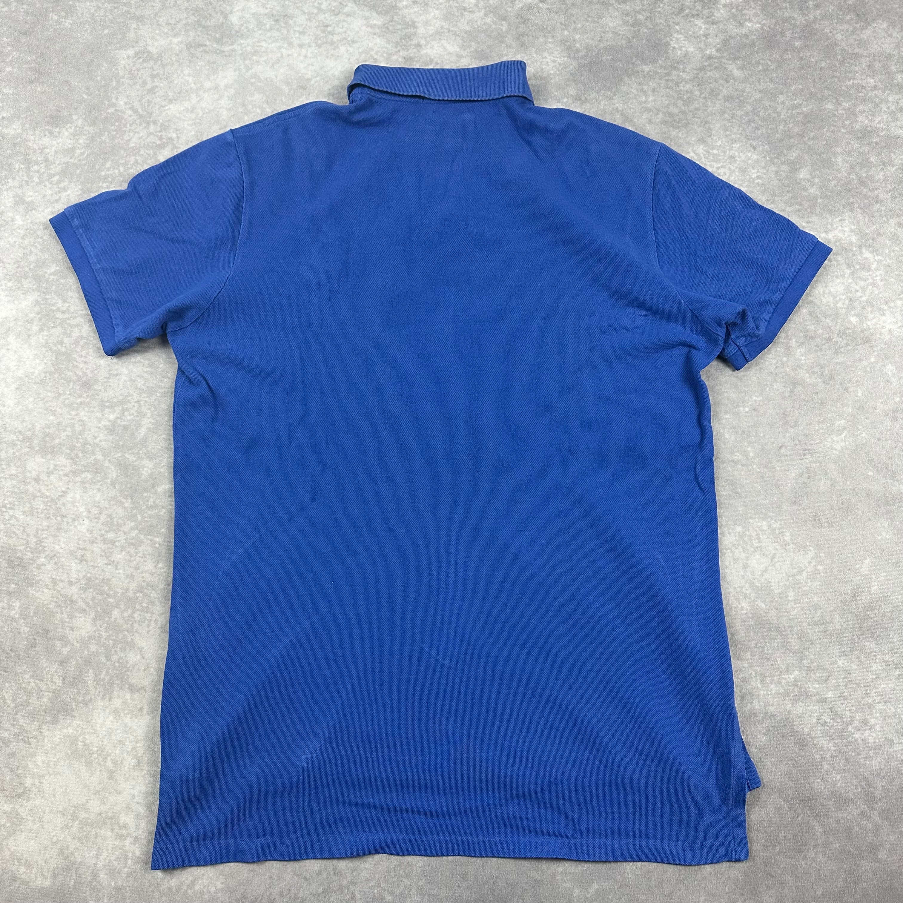 Ralph Lauren Polo (L)