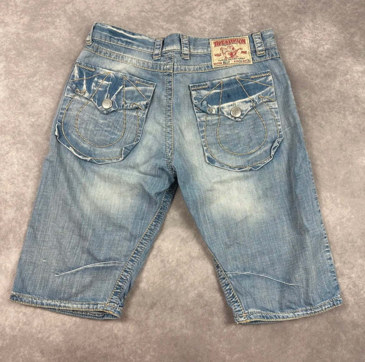 True Religions Shorts (34)