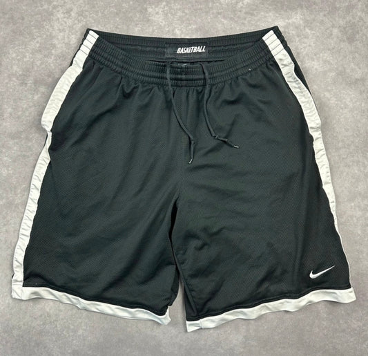 Nike Shorts (XL)