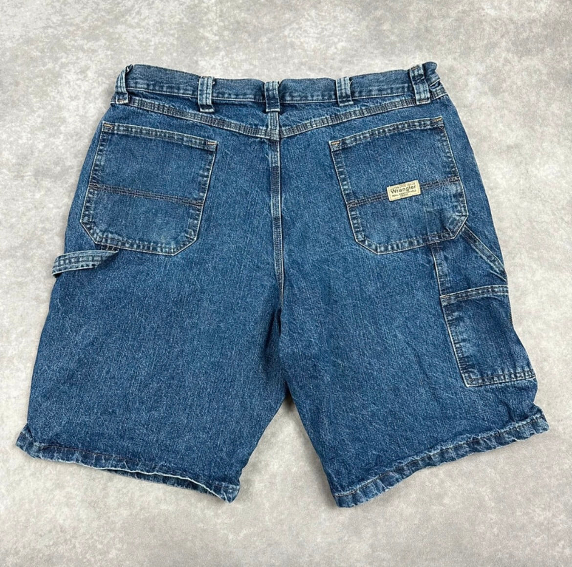 Wrangler Shorts (38)