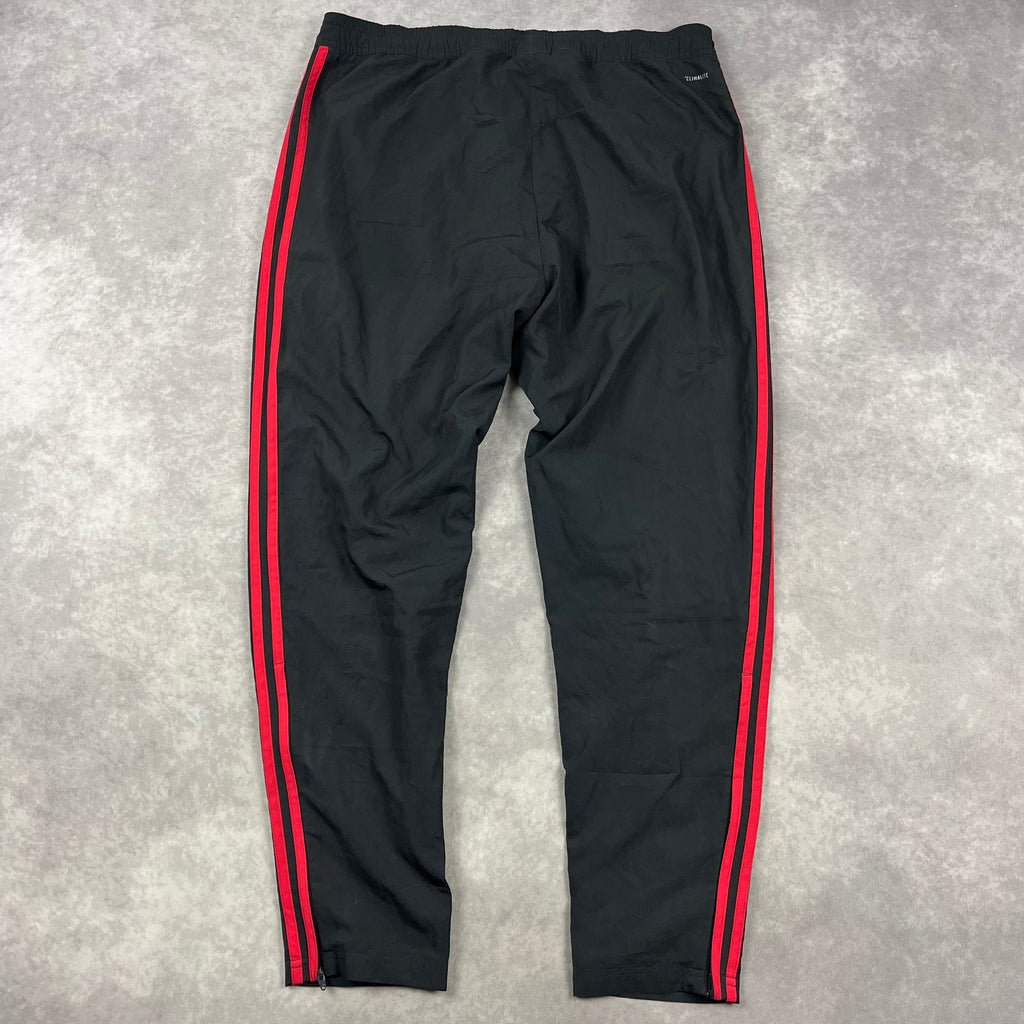 Adidas Manchester United Trackpants (M)