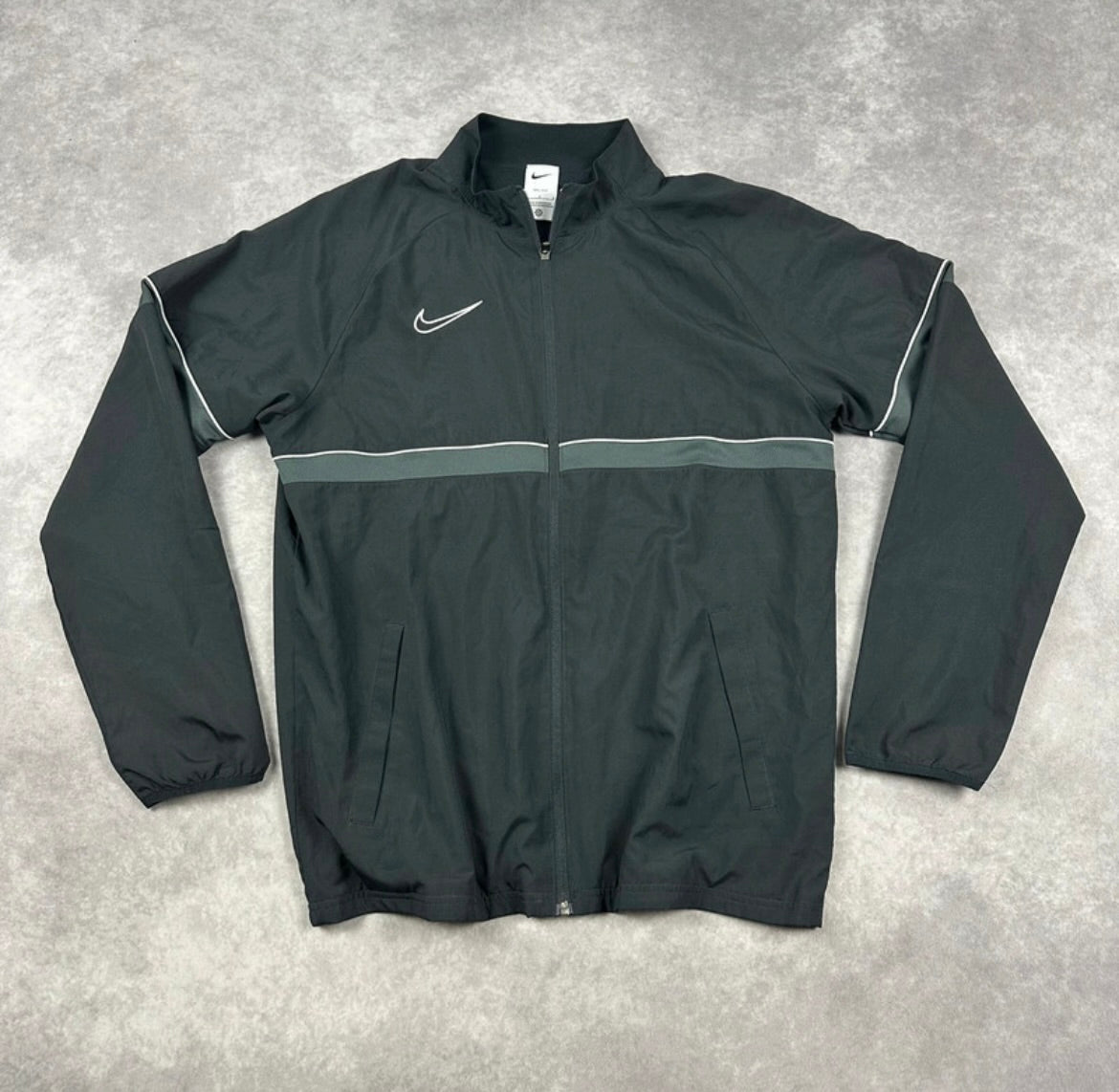 Schwarze Nike Trackjacke mit Logo